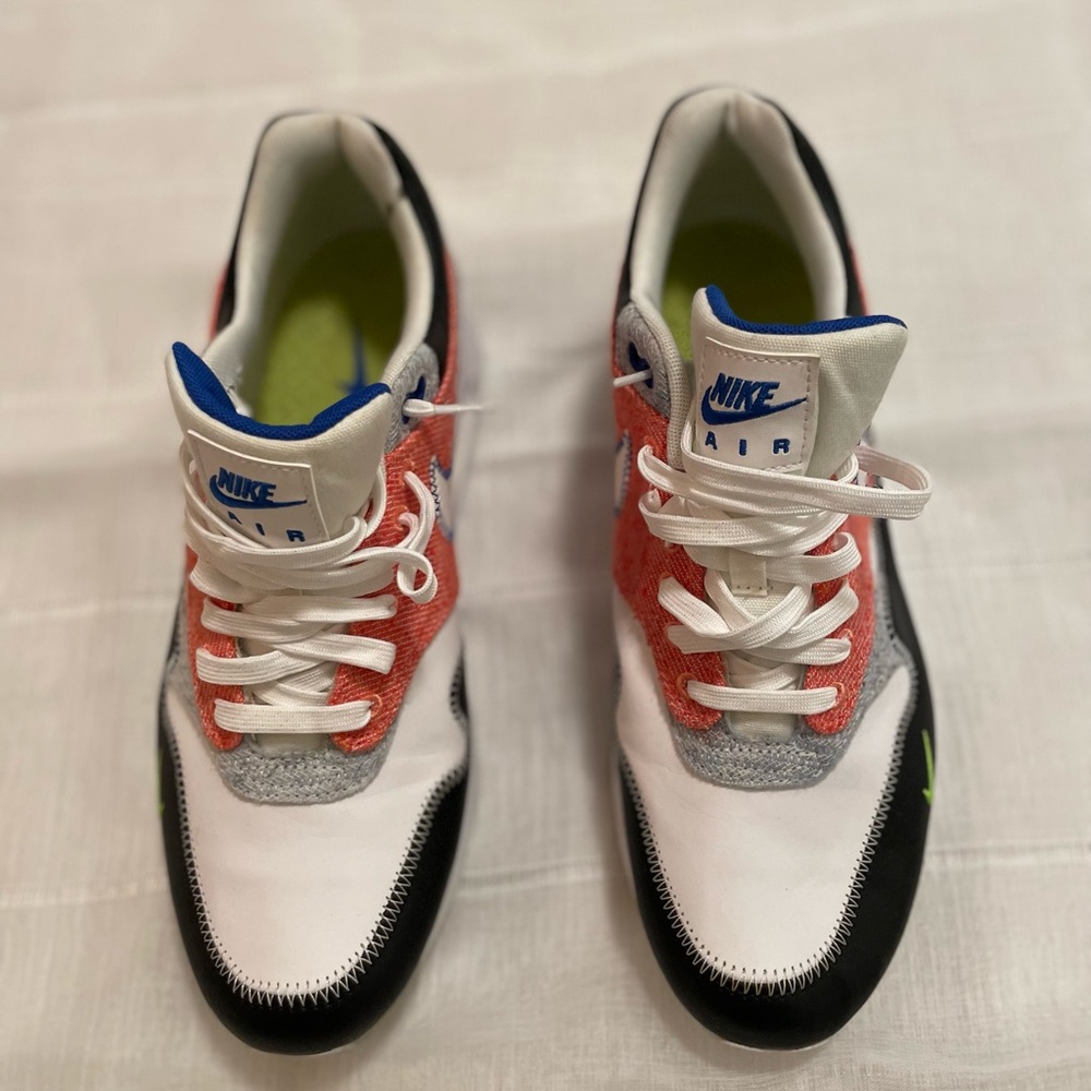 Men’s Nike Air Max 1, Size 10. In very good condition— barely worn.